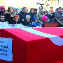 Fırat Kalkanı şehidine veda