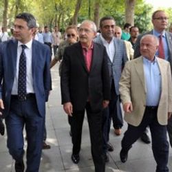 CHP'nin adaylarını açıklamadığı oniki ilçenin sırrı