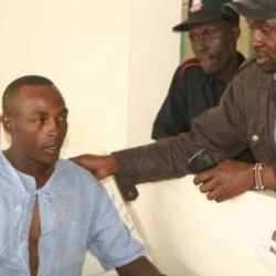 Kenya'da bir adam öldükten bir gün sonra dirildi