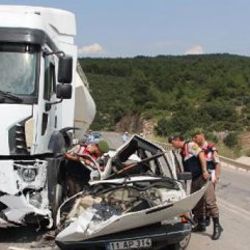 Bilecik'te beton mikseri aracı biçti: 2 ölü