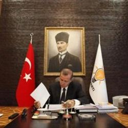 Başbakan Erdoğan'ın odasına böcek koyan kişi bulundu