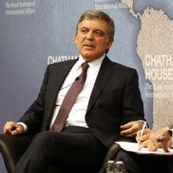 Abdullah Gül: IŞİD dini değil politik bir hareket