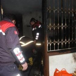 Annesinin kapıyı üzerine kilitlediği çocuk yangında öldü