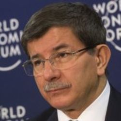 Bakan Davutoğlu: Ayrı bir Kürt devleti ihtimali yok