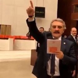 TBMM'de tutuklu HDP'lileri sayan vekile şehitlerle yanıt