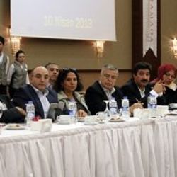 Akil İnsanlar'ın Başbakan Erdoğan'a sunduğu rapor