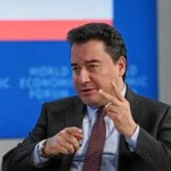Davos'ta Babacan'a beklenmeyen çıkış