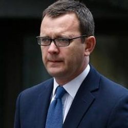 David Cameron: Onu işe aldığım için üzgünüm