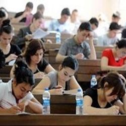 AÖF öğrencileri bütünleme istedi