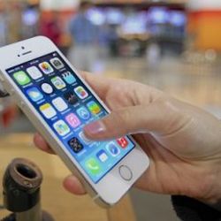 Apple büyük ekranlı iPhone üretecek