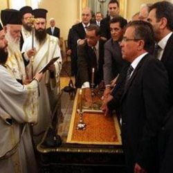 Yunanistan'da aşırı sağcı milletvekiline gözaltı