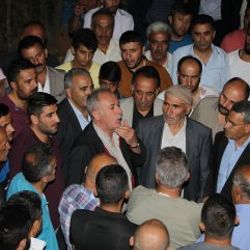 Hakkari'de belde belediye başkanının evine saldırı