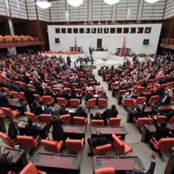 Anayasa değişikliğinde 5. madde kabul edildi