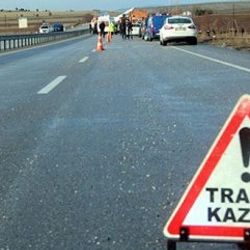 Bitlis'te askeri zırhlı araç kaza yaptı