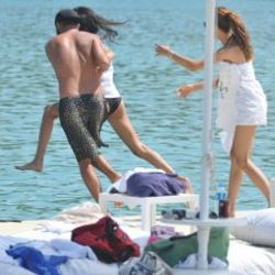 Asena Erkin'i denize attılar