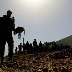 Obama Irak'a 275 asker gönderdi