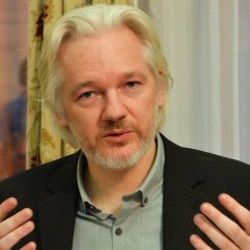 Assange: ABD'ye bir şartla giderim