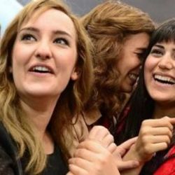 4 bin 900 öğretmen eşlerinin yanına atandı