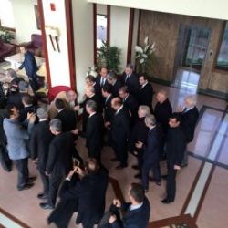 Bahçeli Tunceli'de esnaf ve cemevini ziyaret etmedi