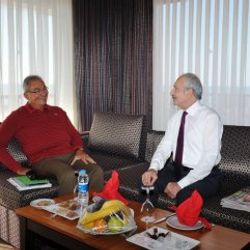 CHP Lideri Kılıçdaroğlu Baykal'la kahvaltıda buluştu