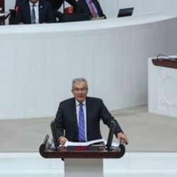 Deniz Baykal Meclis'te konuştu