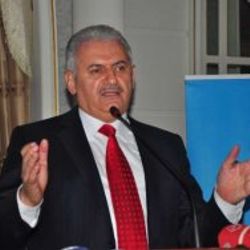 Binali Yıldırım: Twitter'a Osmanlı tokadını yapıştırırız