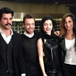 Burak Özçivit'in dönercisi açıldı