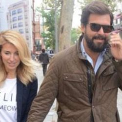 Burcu Esmersoy: Sevgilim giyme derse giymem