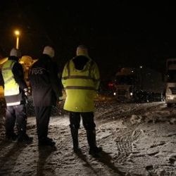 Bursa-İzmir Karayolu 13 saat sonra trafiğe açıldı