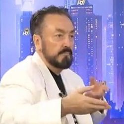 Adnan Oktar'a hakaret eden karikatürist cezaevine girdi