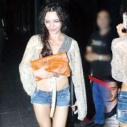 Cesur kadın Hande Ataizi