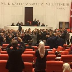 CHP'li vekiller 5. madde oylamasına katılmadı