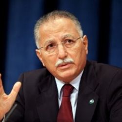 Ekmeleddin İhsanoğlu'ndan Ramazan mesajı