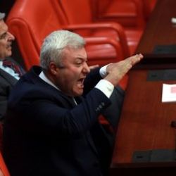 Meclis'te CHP'li Tuncay Özkan'ın isyanı