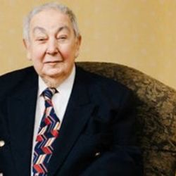 Osmanlı hanedan reisi Osmanoğlu vefat etti
