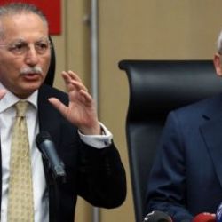 Ekmeleddin'in koltuğu tartışma konusu oldu İZLE