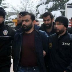 Kocaeli Emniyetine saldırı hazırlığındaki teröristler yakalandı