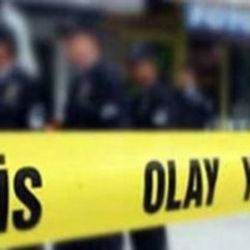 Esenler'de ailesini öldüren adamı komşuları övdü