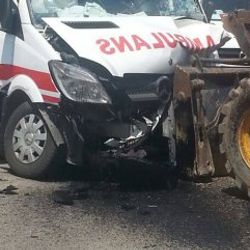 Maltepe'de trafik kazası: 3 yaralı