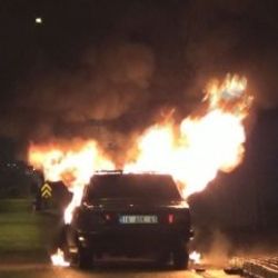 Bursa’da alkollü sürücü aracını ateşe verdi