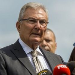 Deniz Baykal'a yapılan 'kaset komplosu' çözülüyor