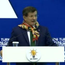 Başbakan Davutoğlu Balıkesir'de konuştu