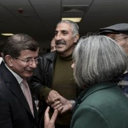 Davutoğlu Seyit Rıza'nın torunlarıyla görüştü