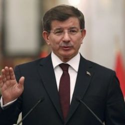 Başbakan Davutoğlu: Meselemiz bataklığı kurutmak