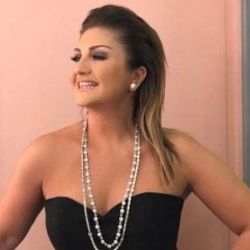 Sibel Can: Maimi'deki evimde hasar yok