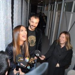 Demet Akalın'ın ödül heyecanı