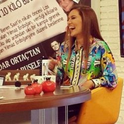 Demet Akalın: Fiziğim uygun olsa bikiniyle klip çekerdim