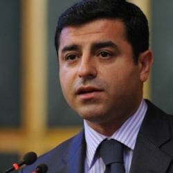 Selahattin Demirtaş: Cumhurbaşkanlığına adayım