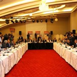 Çözüm Süreci Çalıştayı Diyarbakır'da başladı