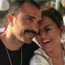 Demet Akalın boşanıyor